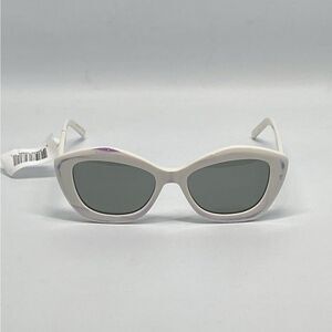 Saint Laurent cat-eye frame sunglasses
